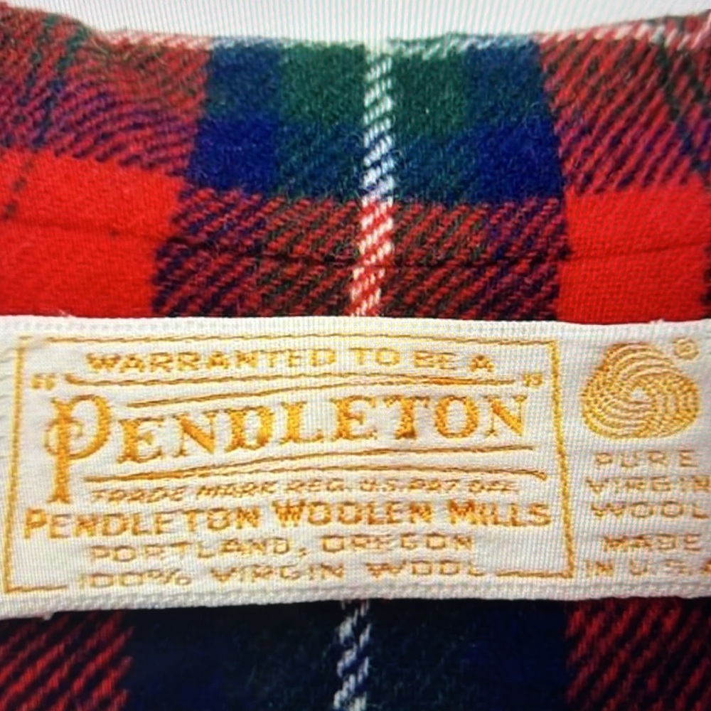 Size 14 vintage Pendleton blazer skirt set - Picture 3 of 3